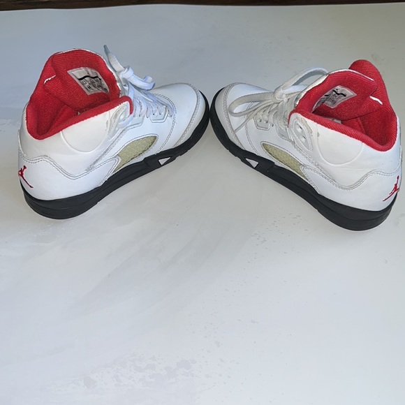 Nike Air Jordan 5 retro kids, fire red/white/blk - Picture 9 of 10